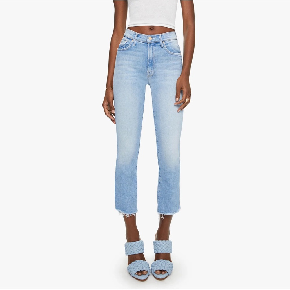 Mother | The Insider Crop Step Fray Jean, 28